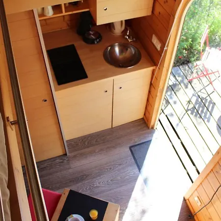 假日公园 Carres D'etoiles De La Paleine 勒皮圣母院