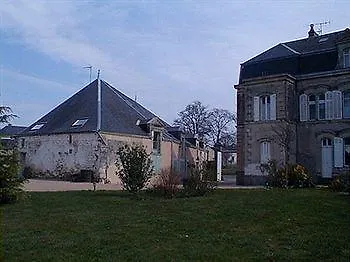 Carres D'etoiles De La Paleine 假日公园 勒皮圣母院